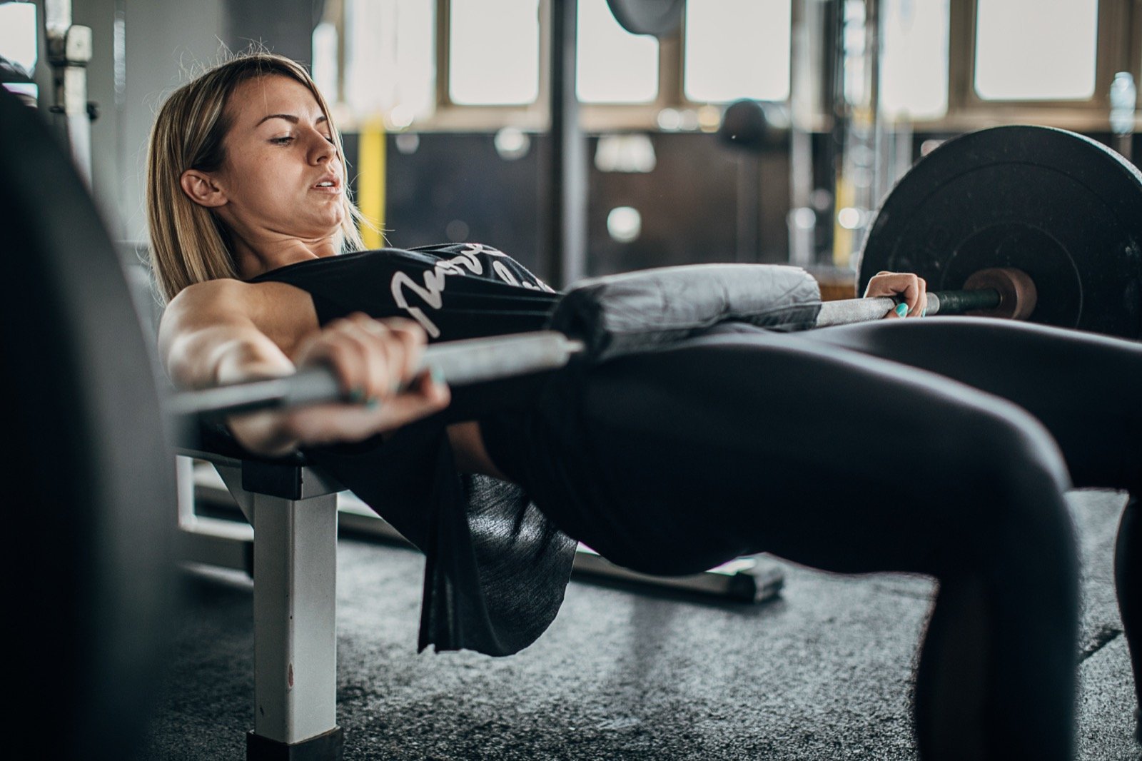 Trening snage za mršavljenje u teretani Konzulat Niš